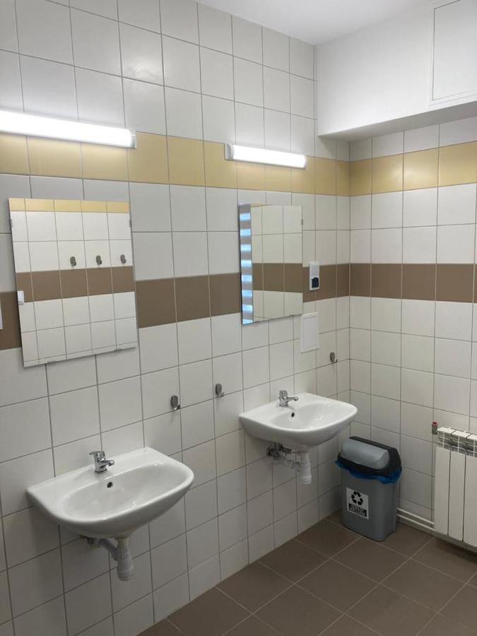 Hostel Przy Stadionie Jaworzno Dış mekan fotoğraf
